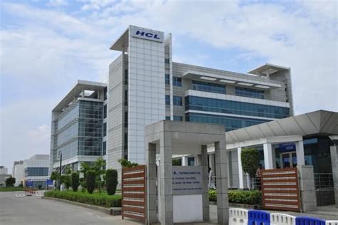 Analyst salaries at HCLTech can range from 1,30,441 - 27,76,934 per year. . Glassdoor hcl technologies